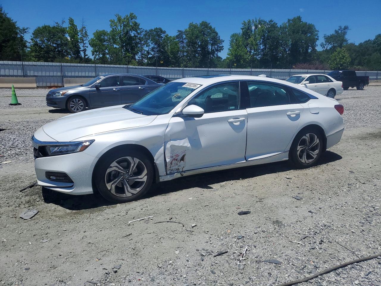 Salvage Honda Accord Image
