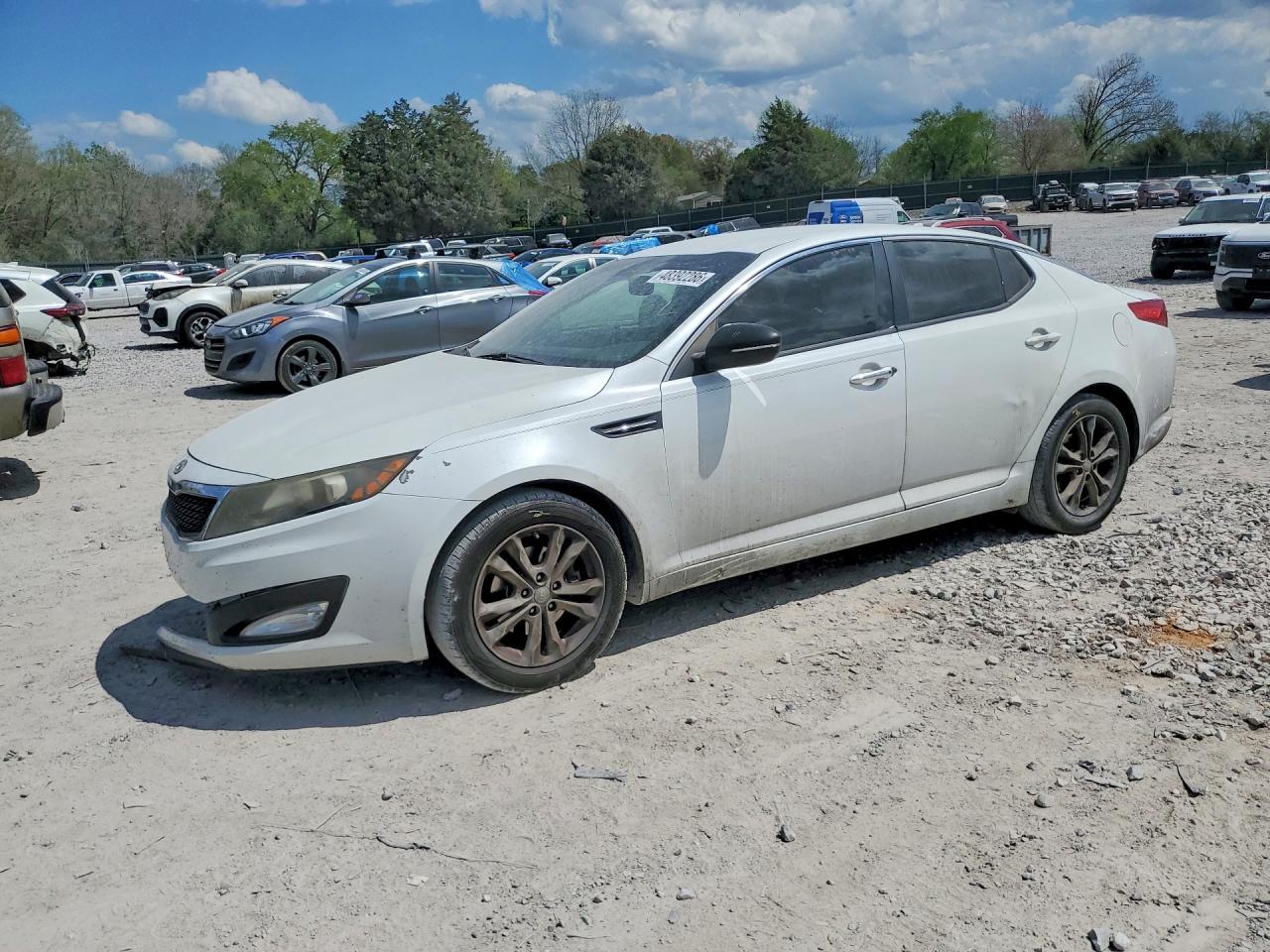 Salvage Kia Optima Image