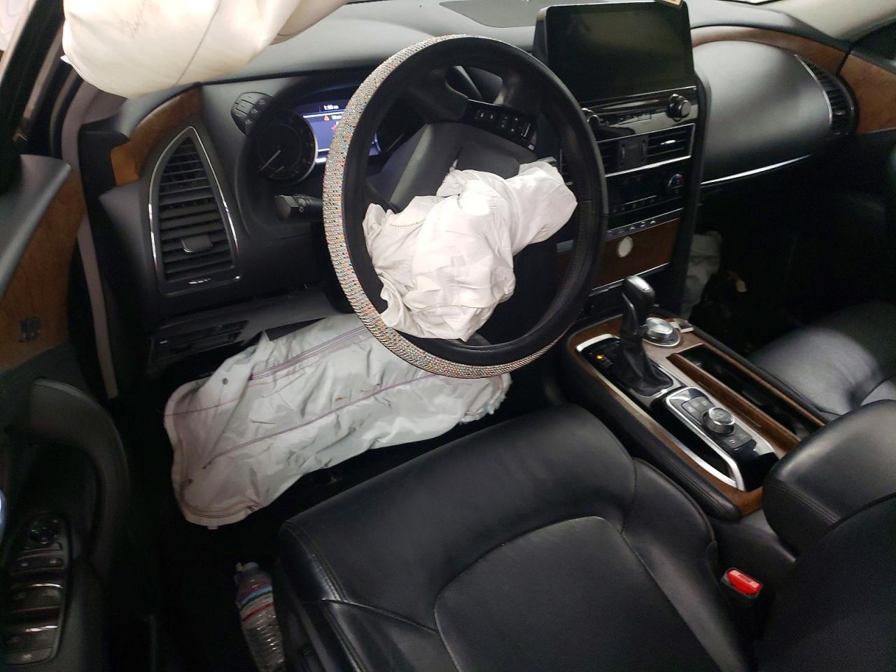 Nissan Armada Sl