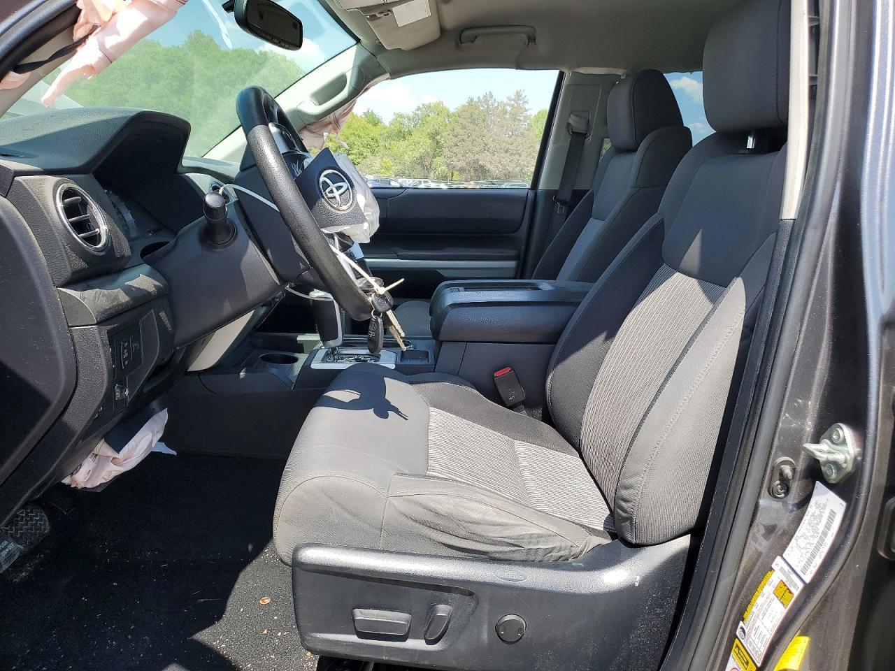 Toyota Tundra Sr5