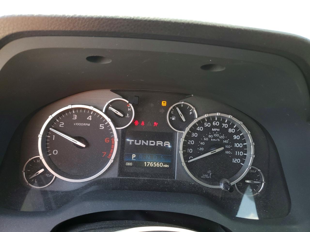 Toyota Tundra Sr5
