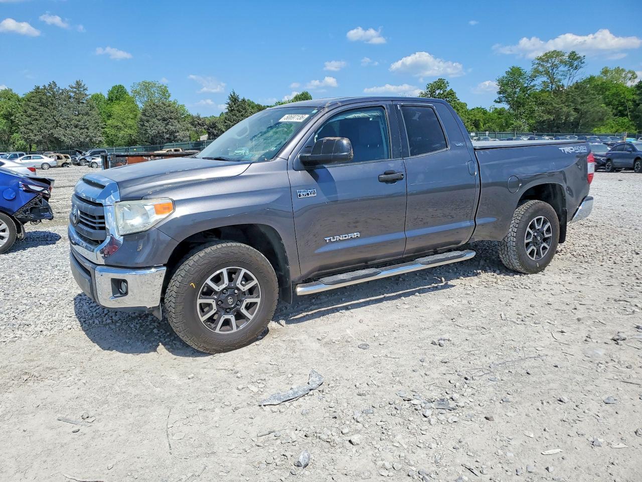Salvage Toyota Tundra Image