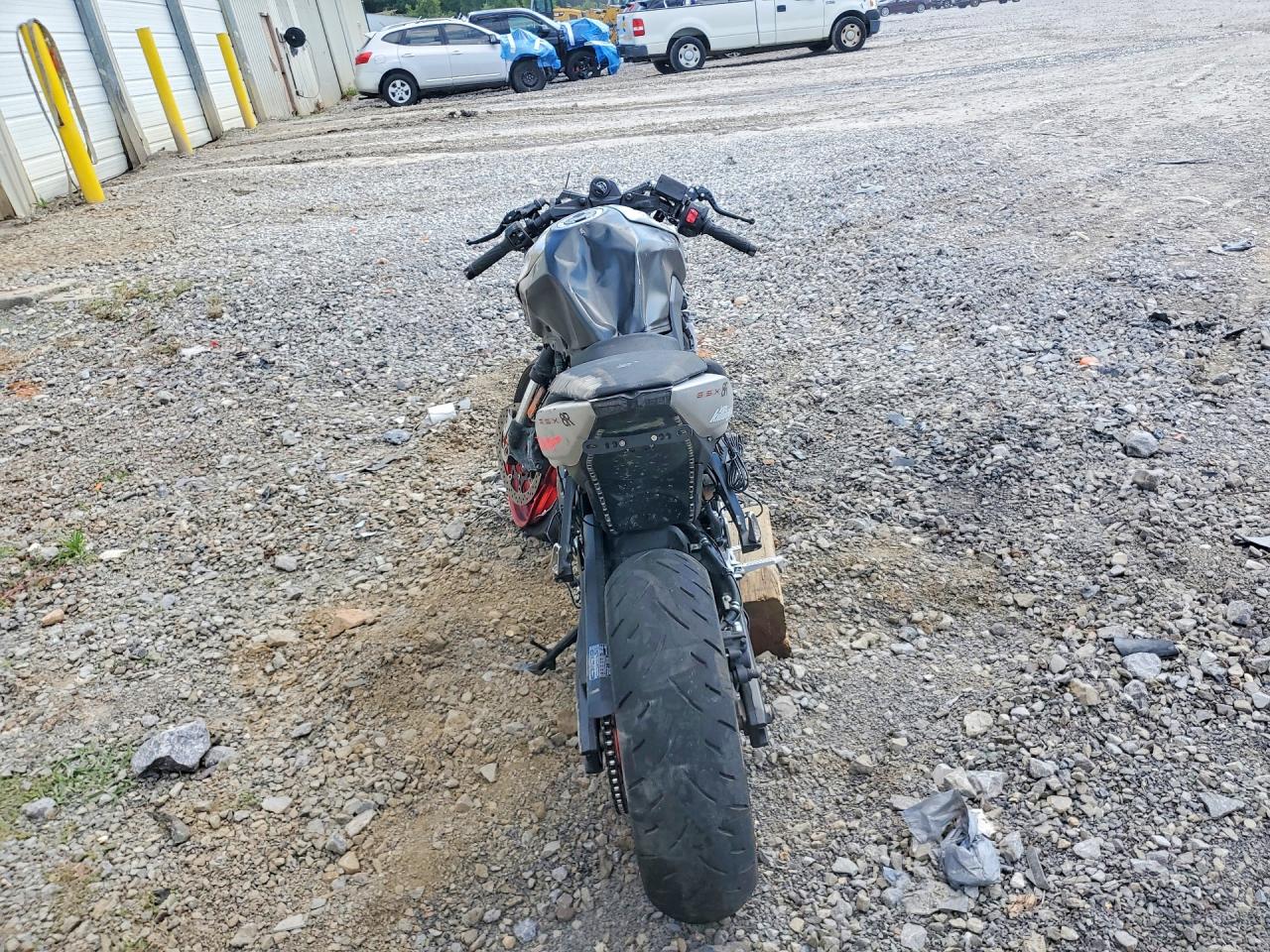 Suzuki Gsx800 F