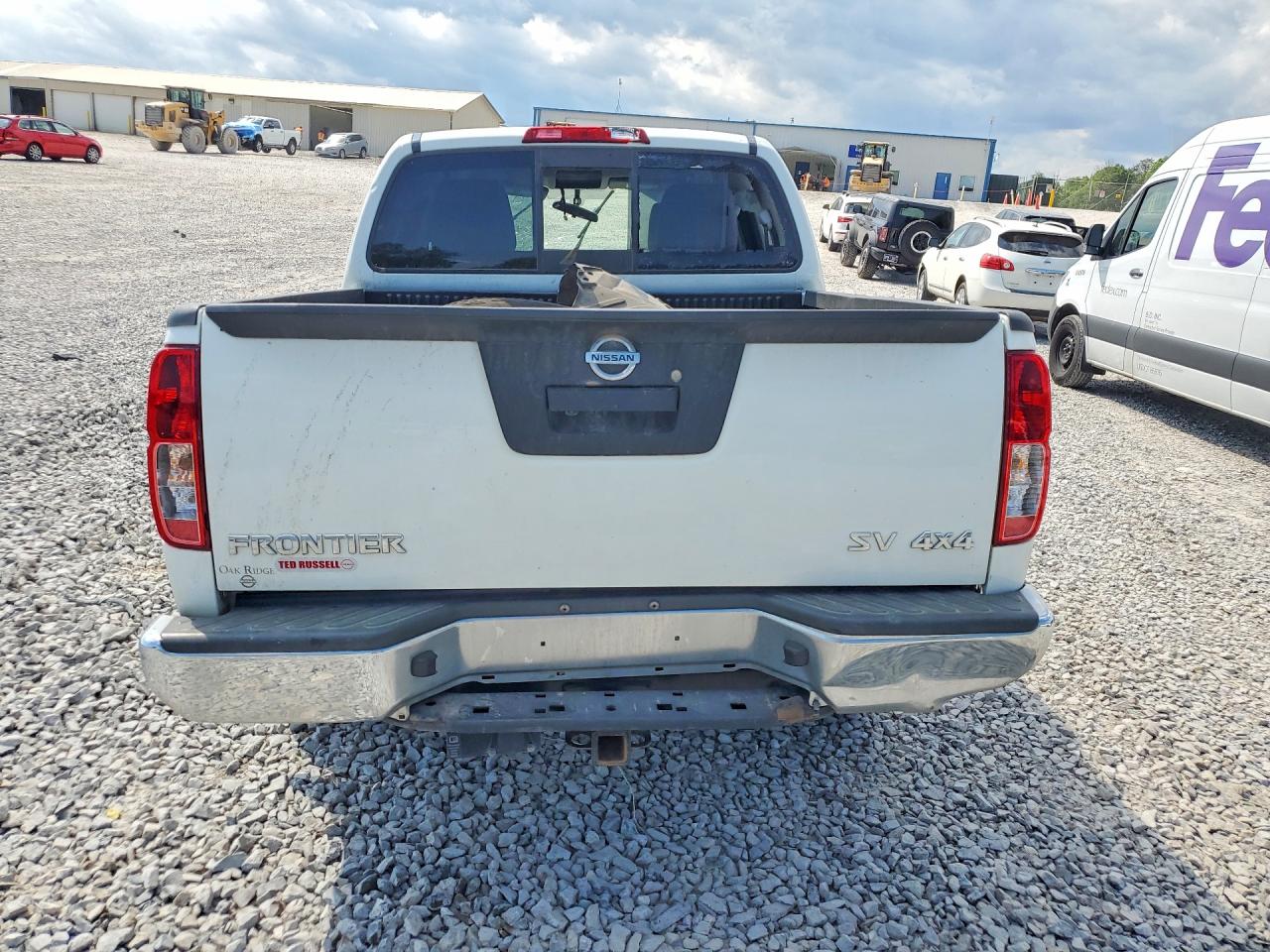 Nissan Frontier Sv