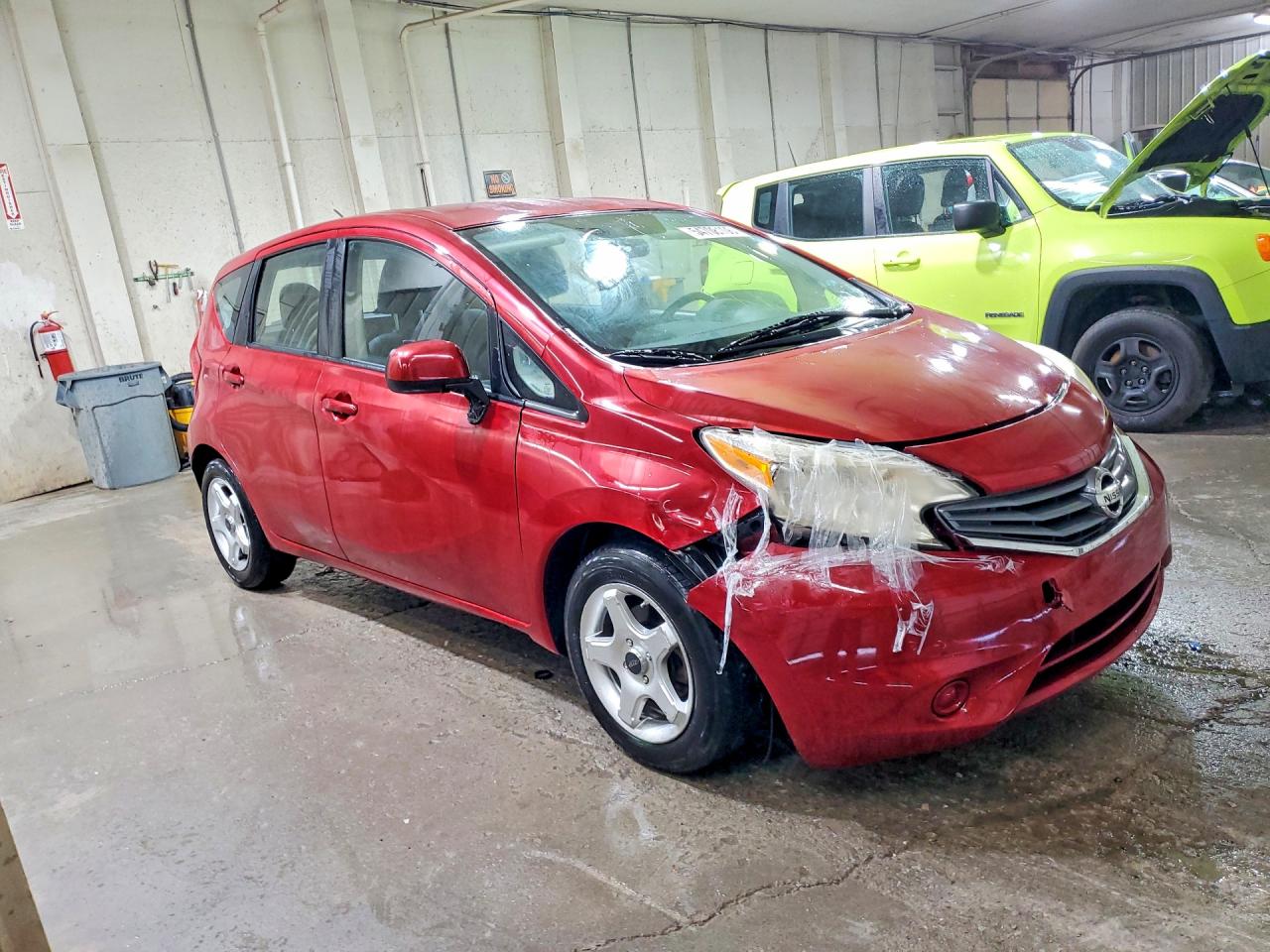 Nissan Versa S