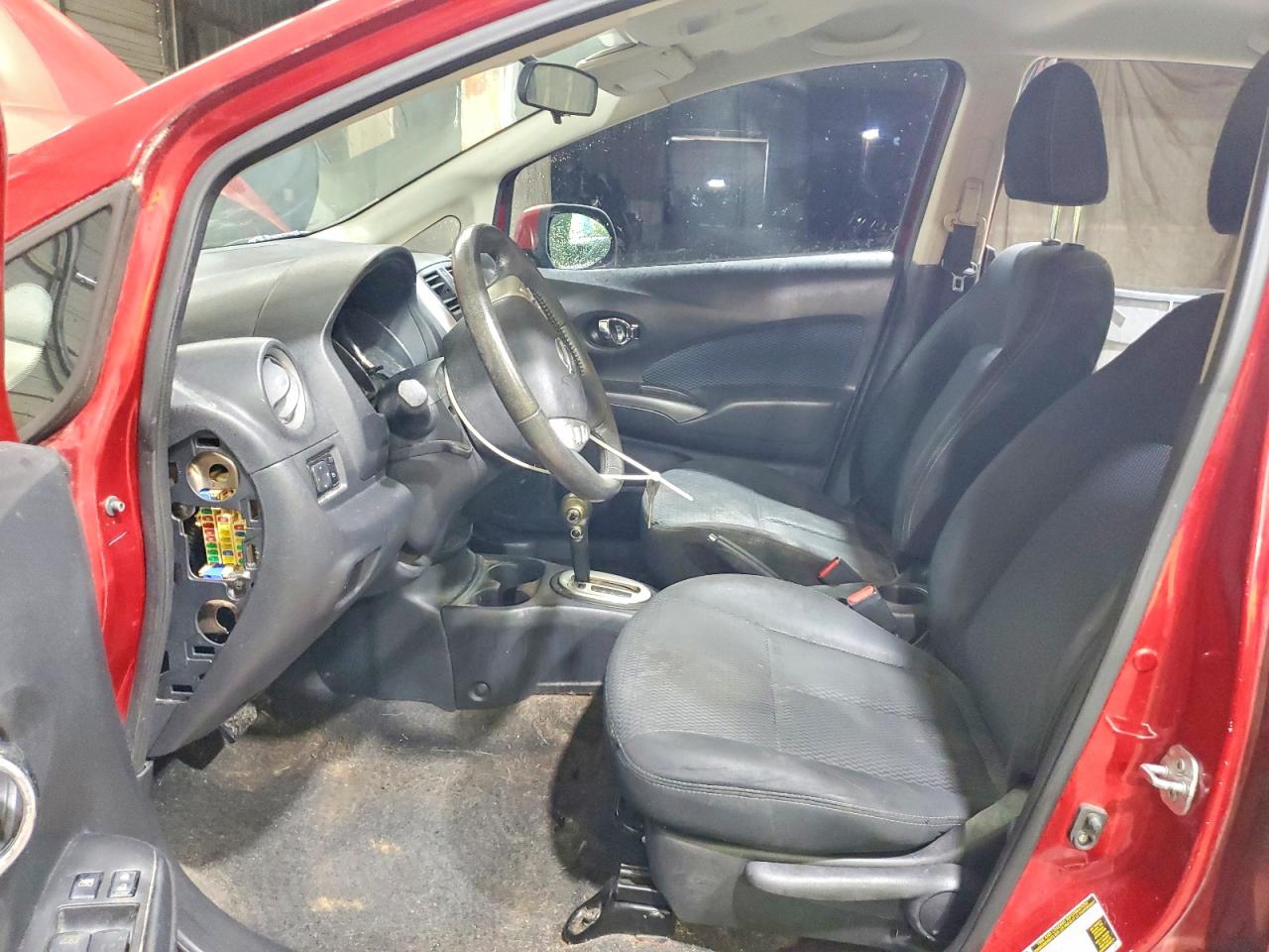 Nissan Versa S