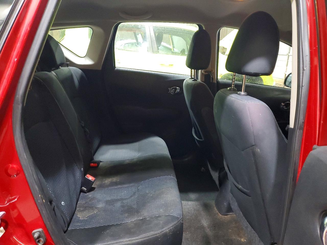 Nissan Versa S