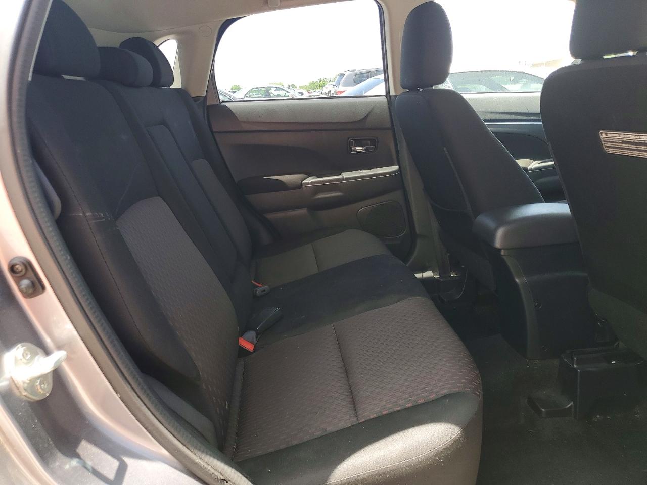 Mitsubishi Outlander Es