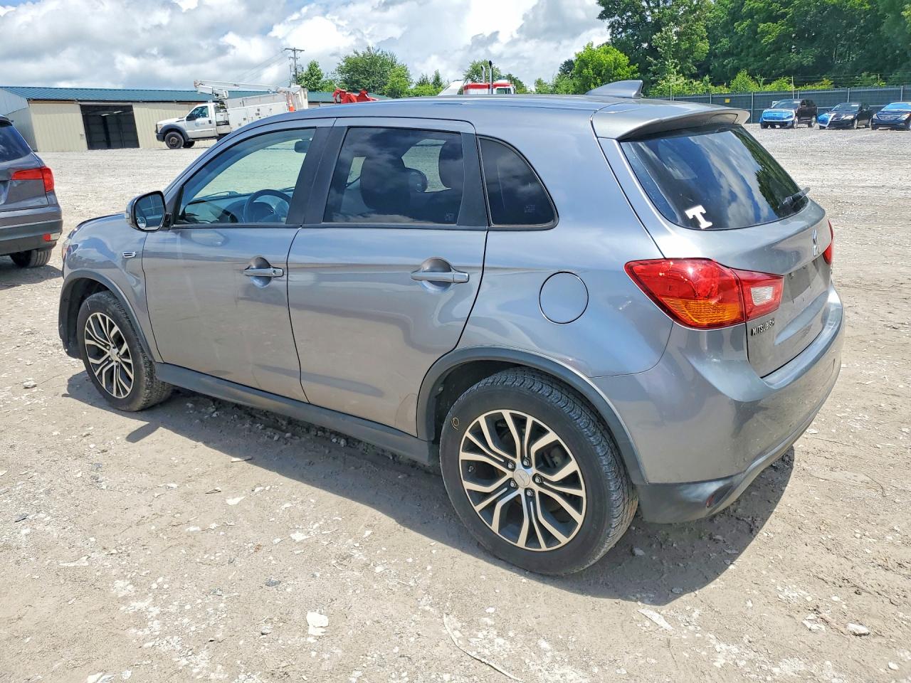 Mitsubishi Outlander Es