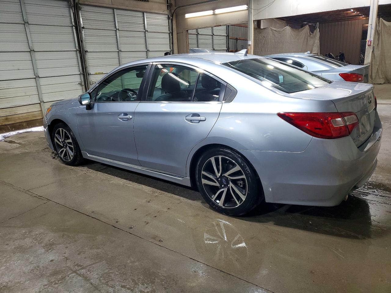 Subaru Legacy Sport