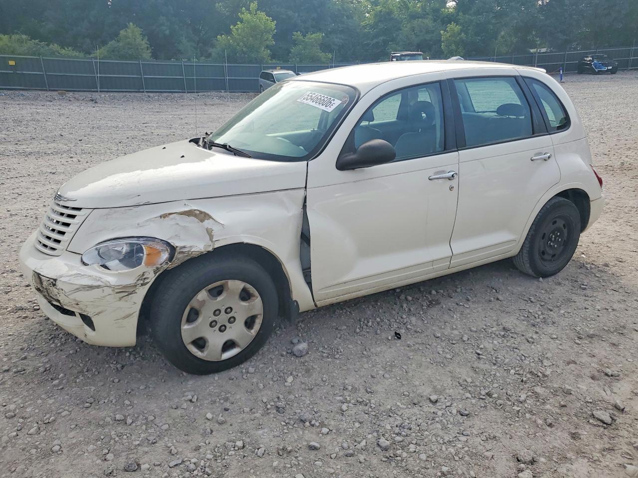 Salvage Chrysler PT Cruiser Image