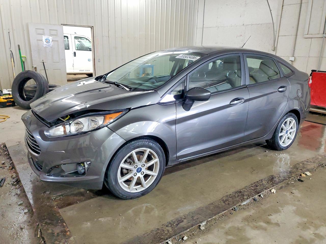 Salvage Ford Fiesta Image