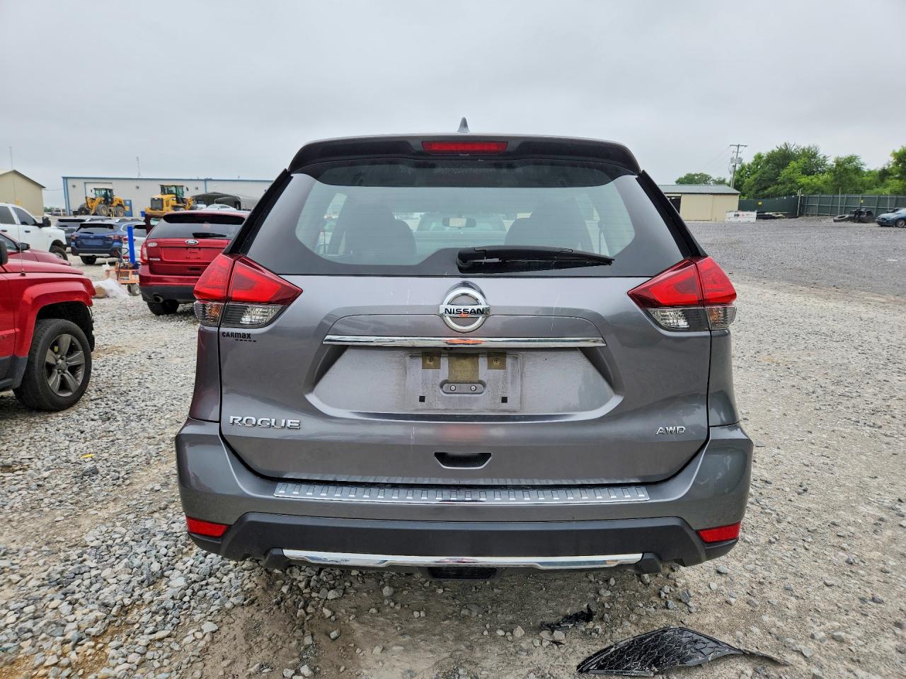 Nissan Rogue S