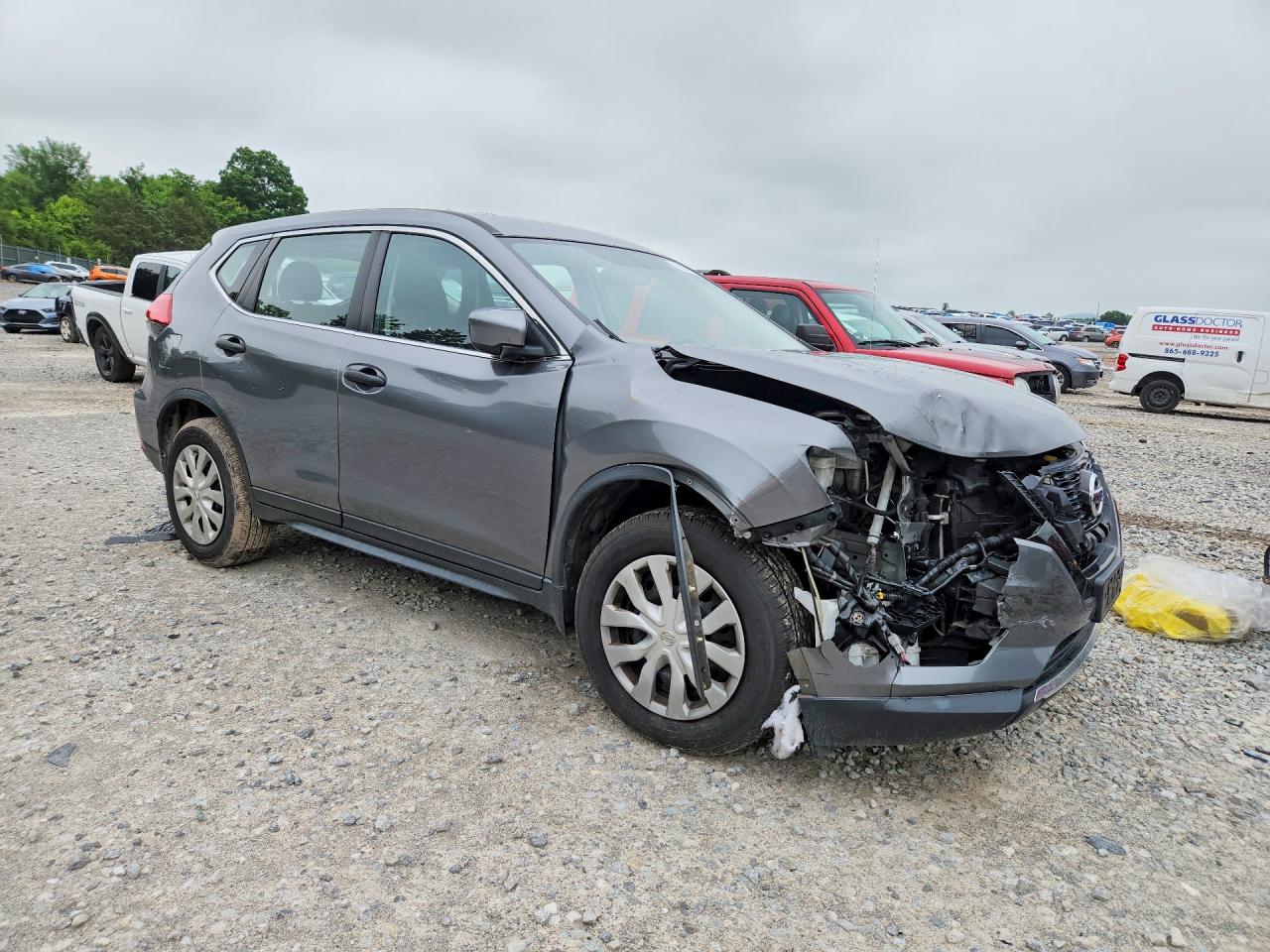 Nissan Rogue S