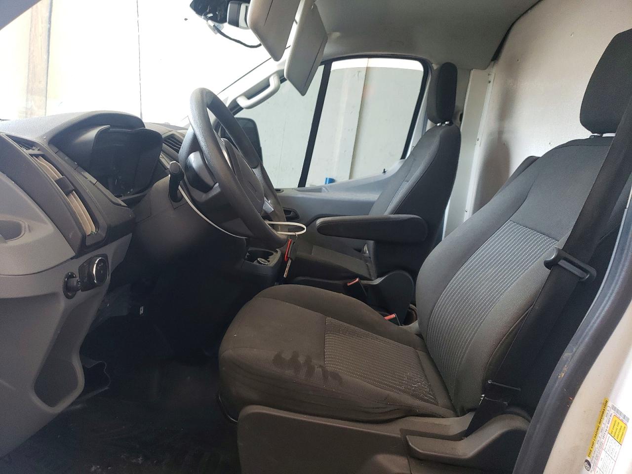 Ford Transit T-250