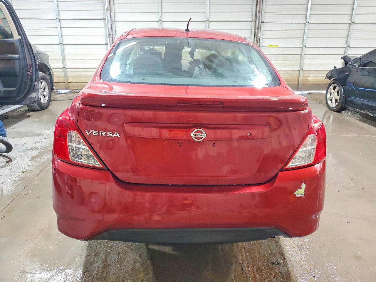 Nissan Versa 1.6 S Plus
