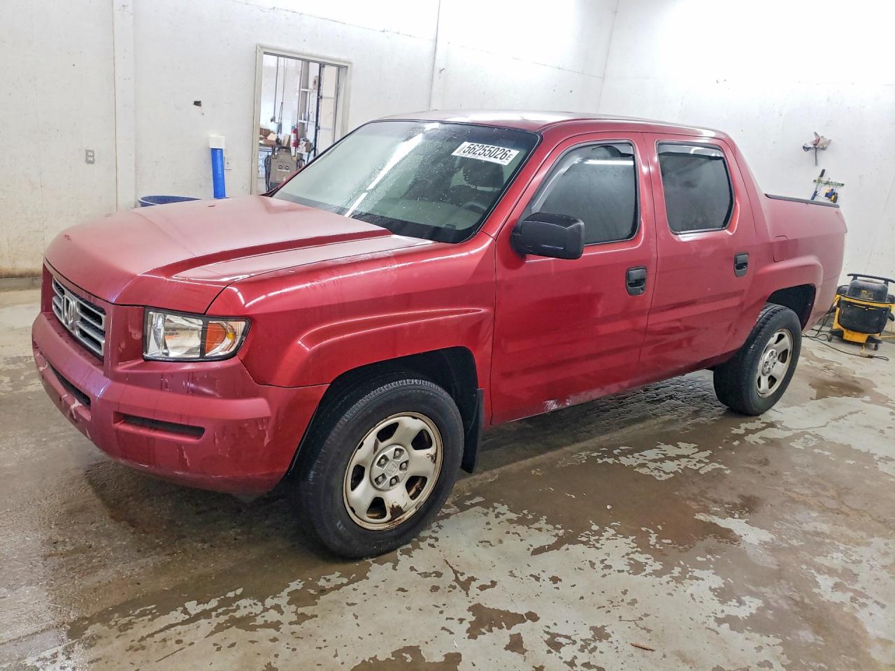 Salvage Honda Ridgeline Image
