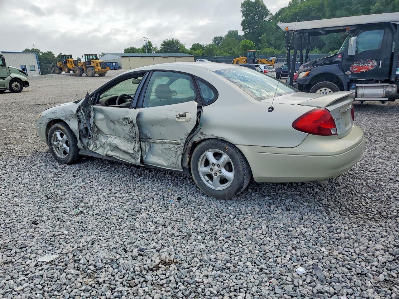 Ford Taurus Se