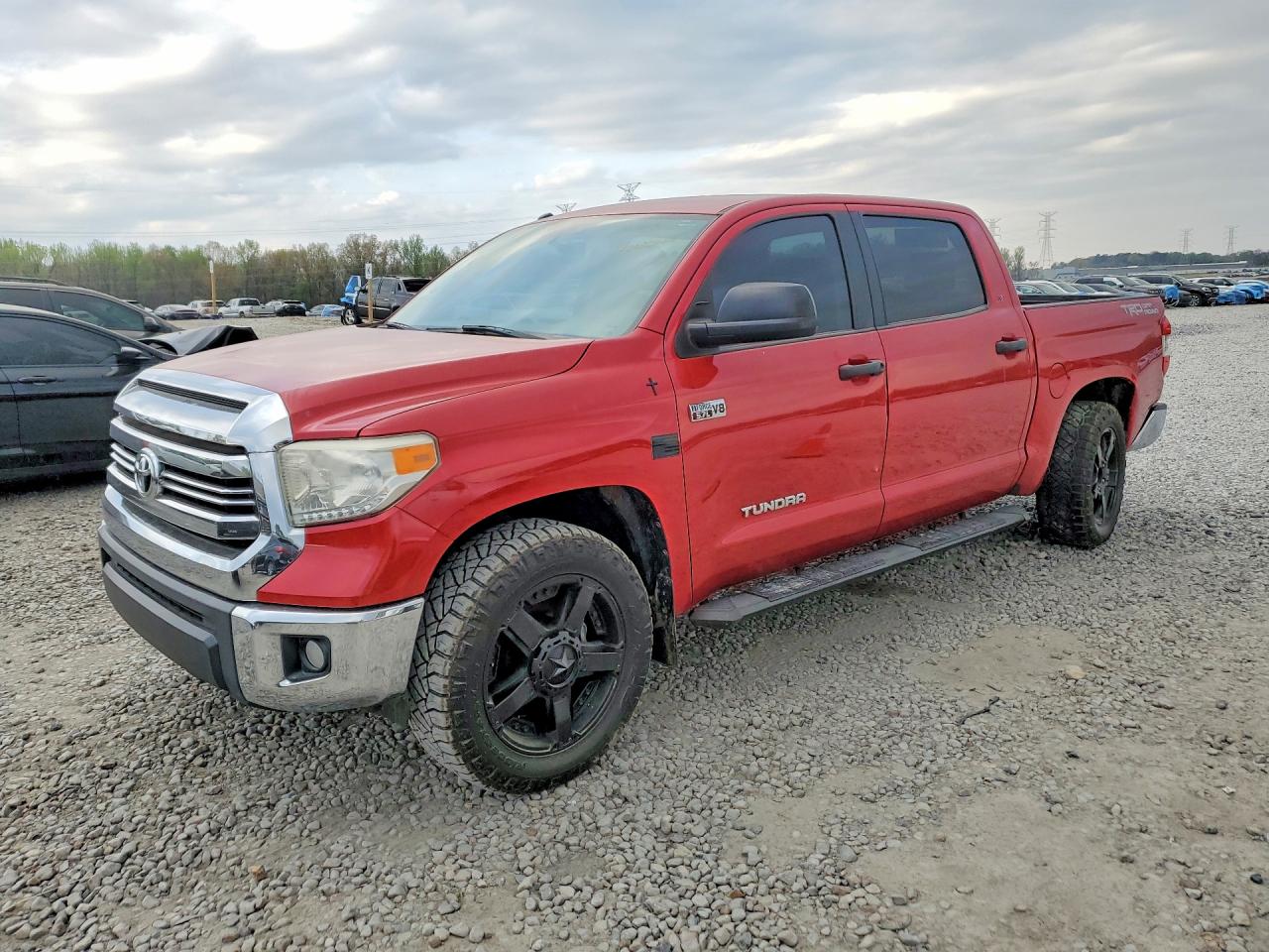 Salvage Toyota Tundra Image