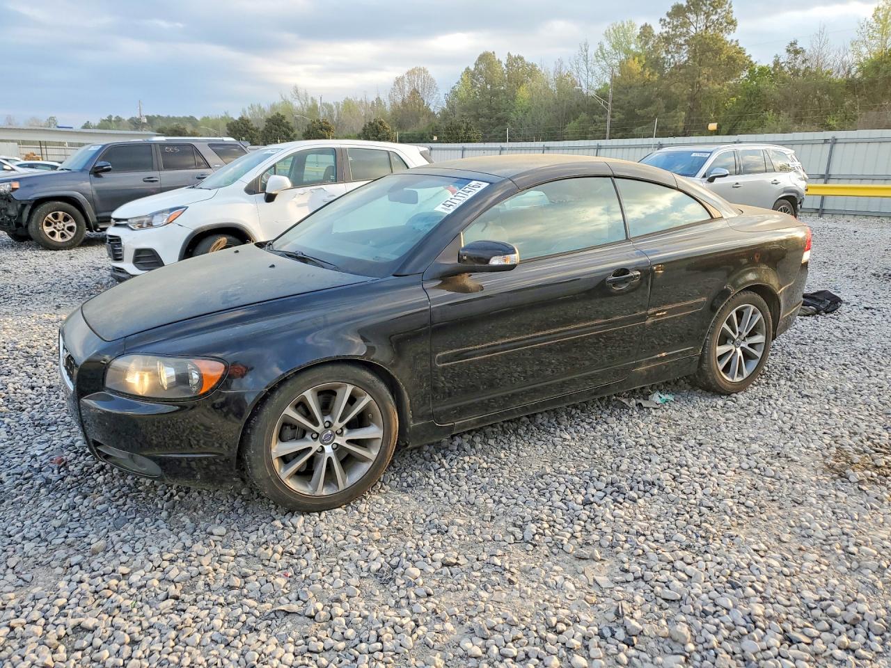 Salvage Volvo C70 Image