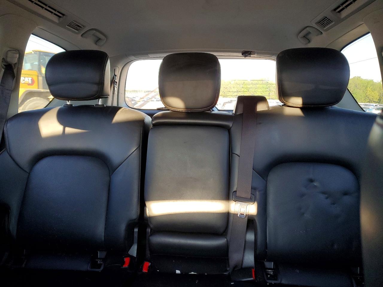 Nissan Armada Sl
