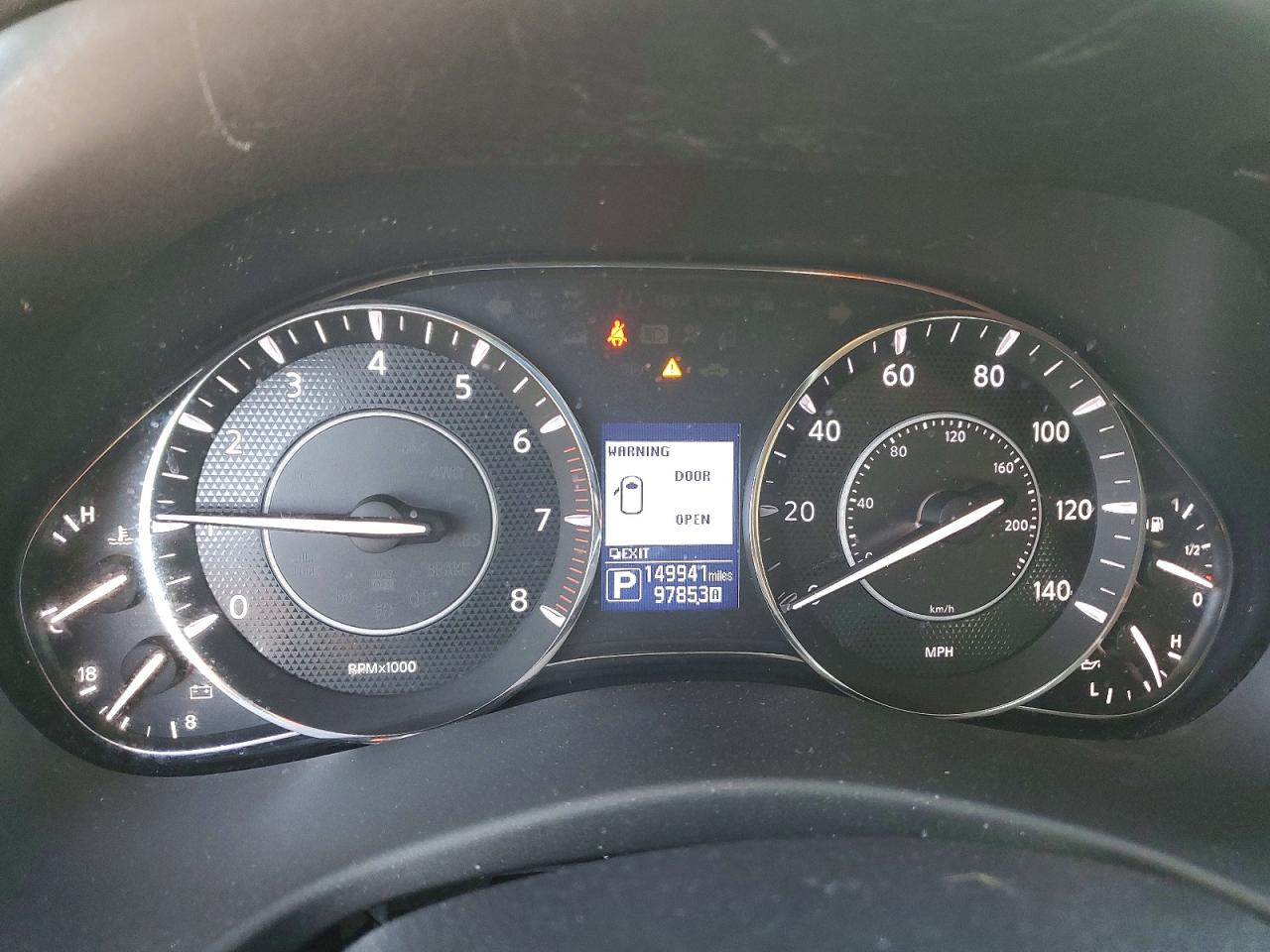 Nissan Armada Sl