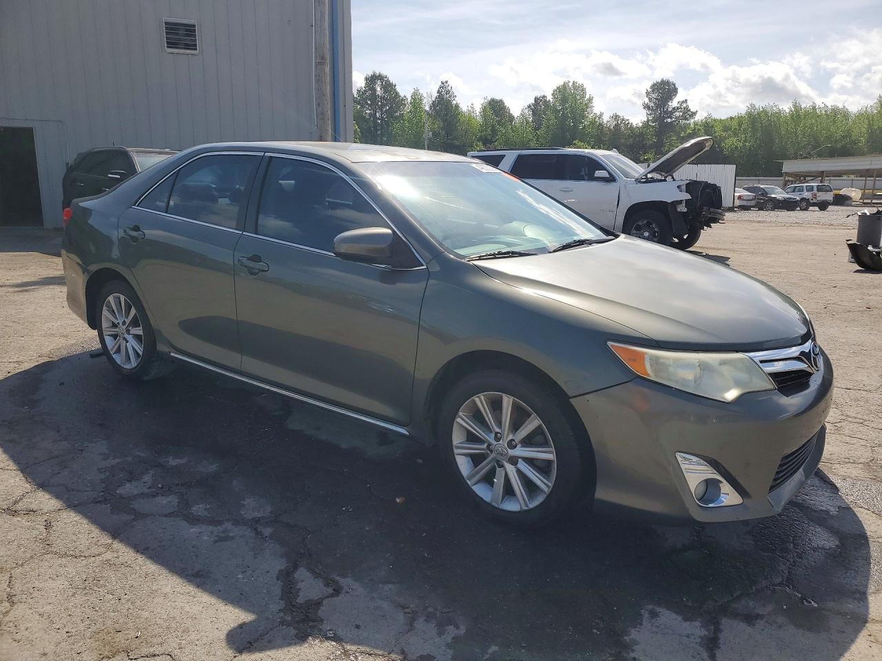 Toyota Camry Xle