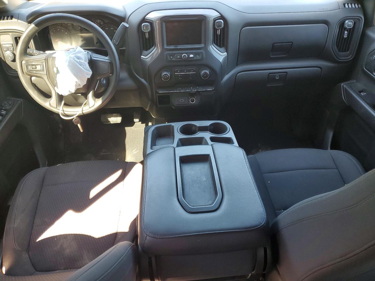 Chevrolet Silverado C1500 Custom