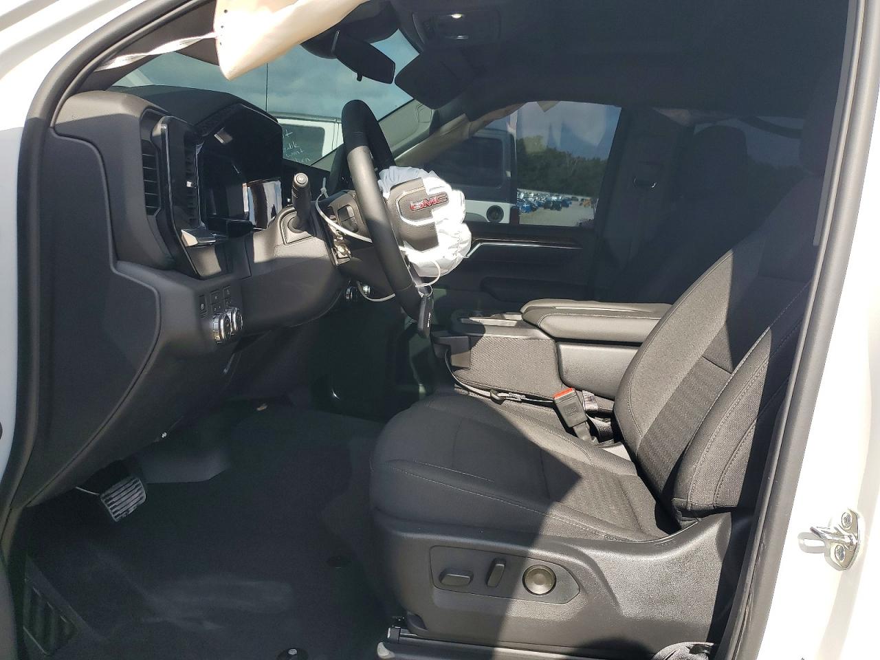 GMC Sierra K1500 Elevation-l