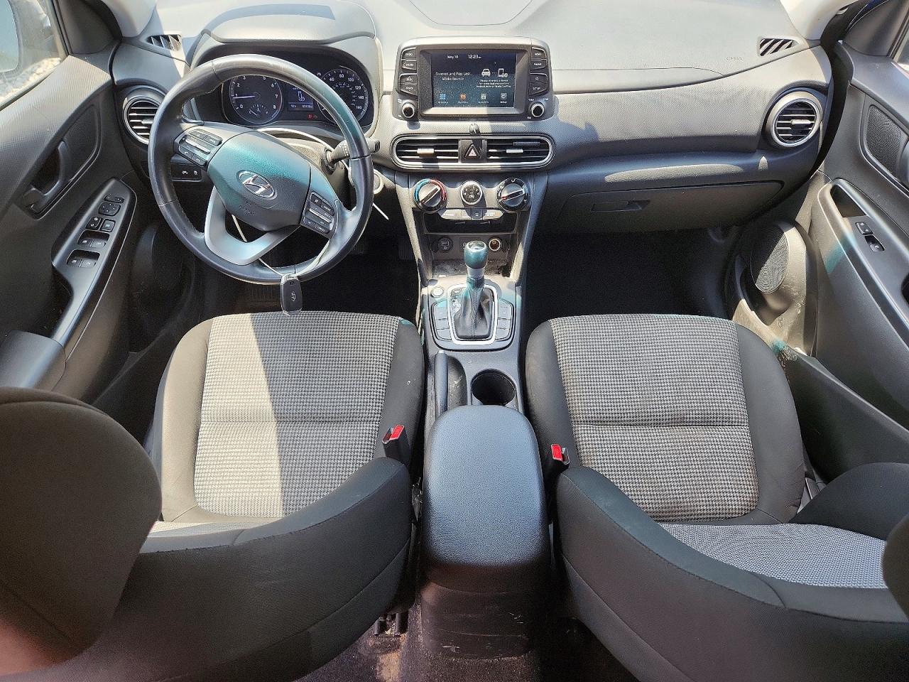 Hyundai KONA Sel