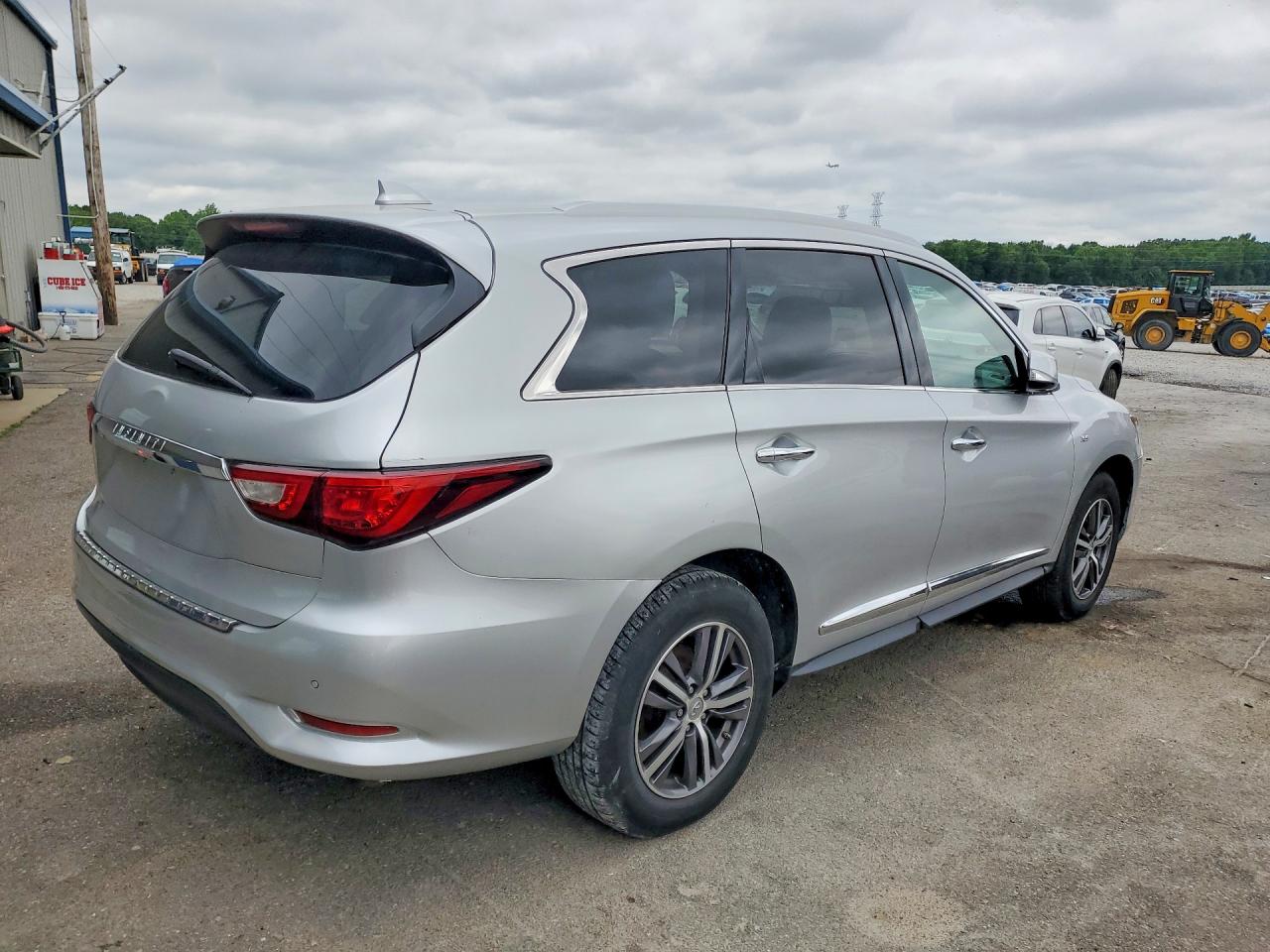 INFINITI Qx Base