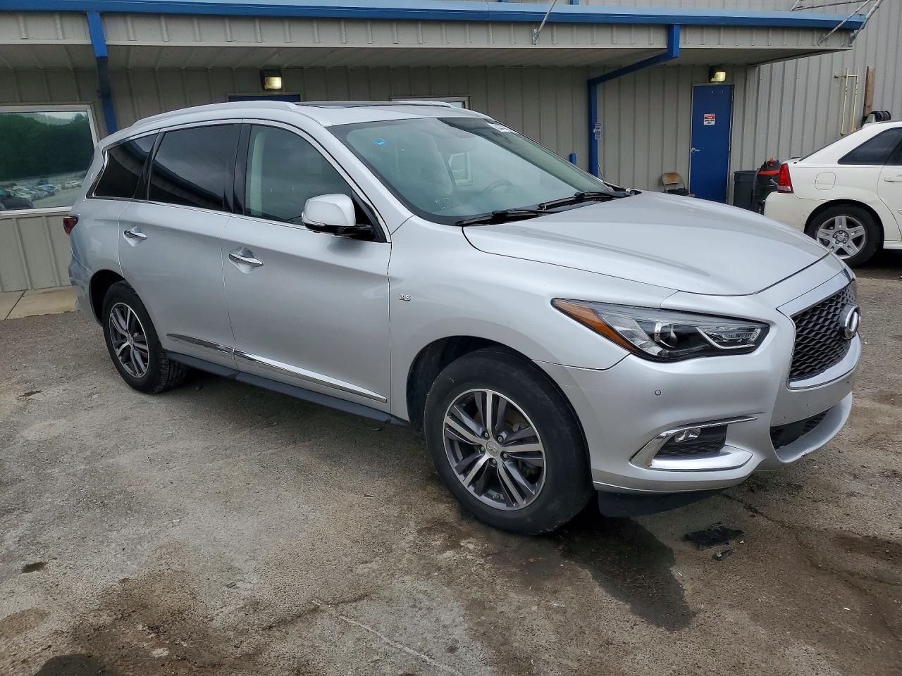 INFINITI Qx Base