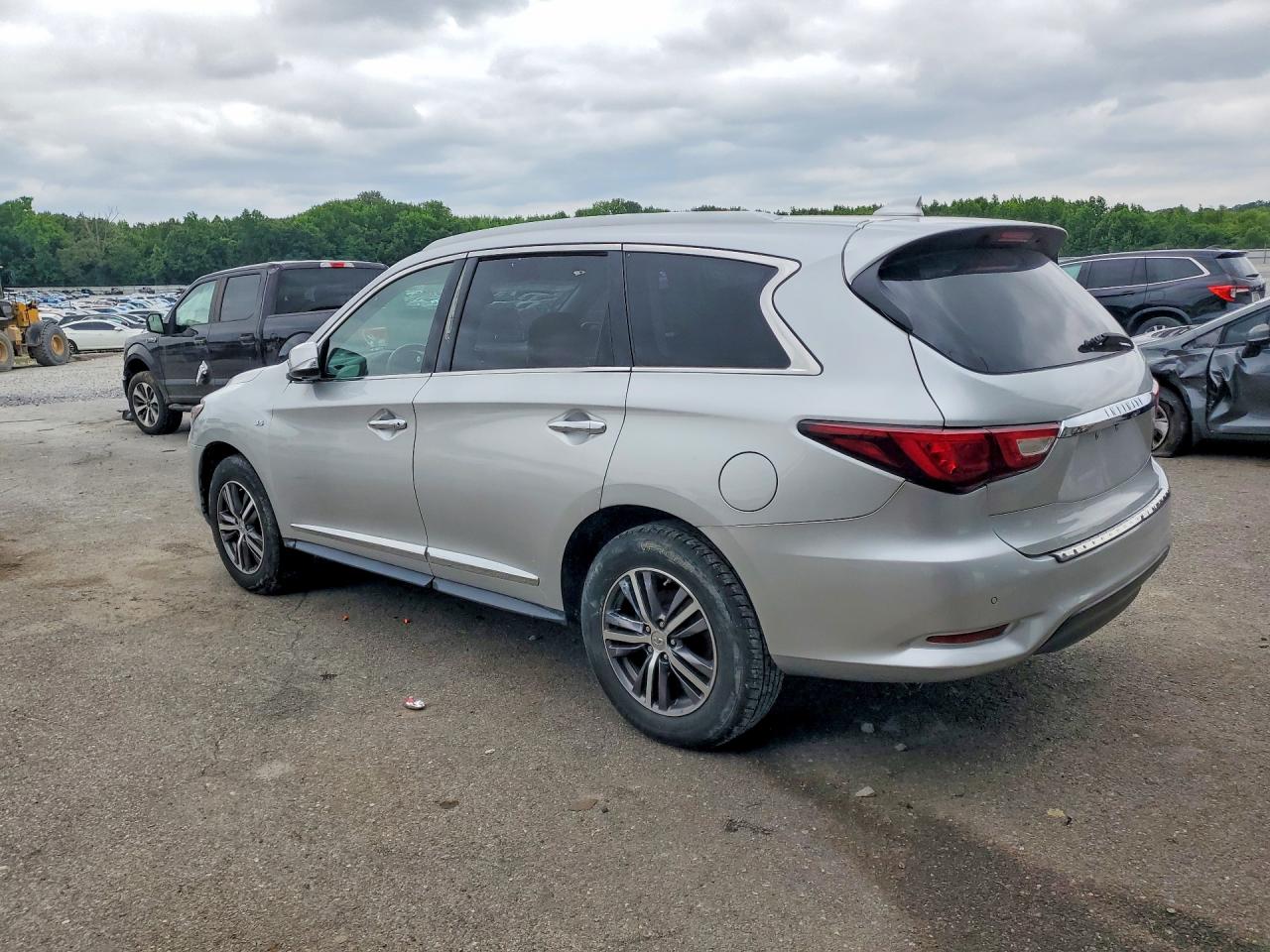 INFINITI Qx Base