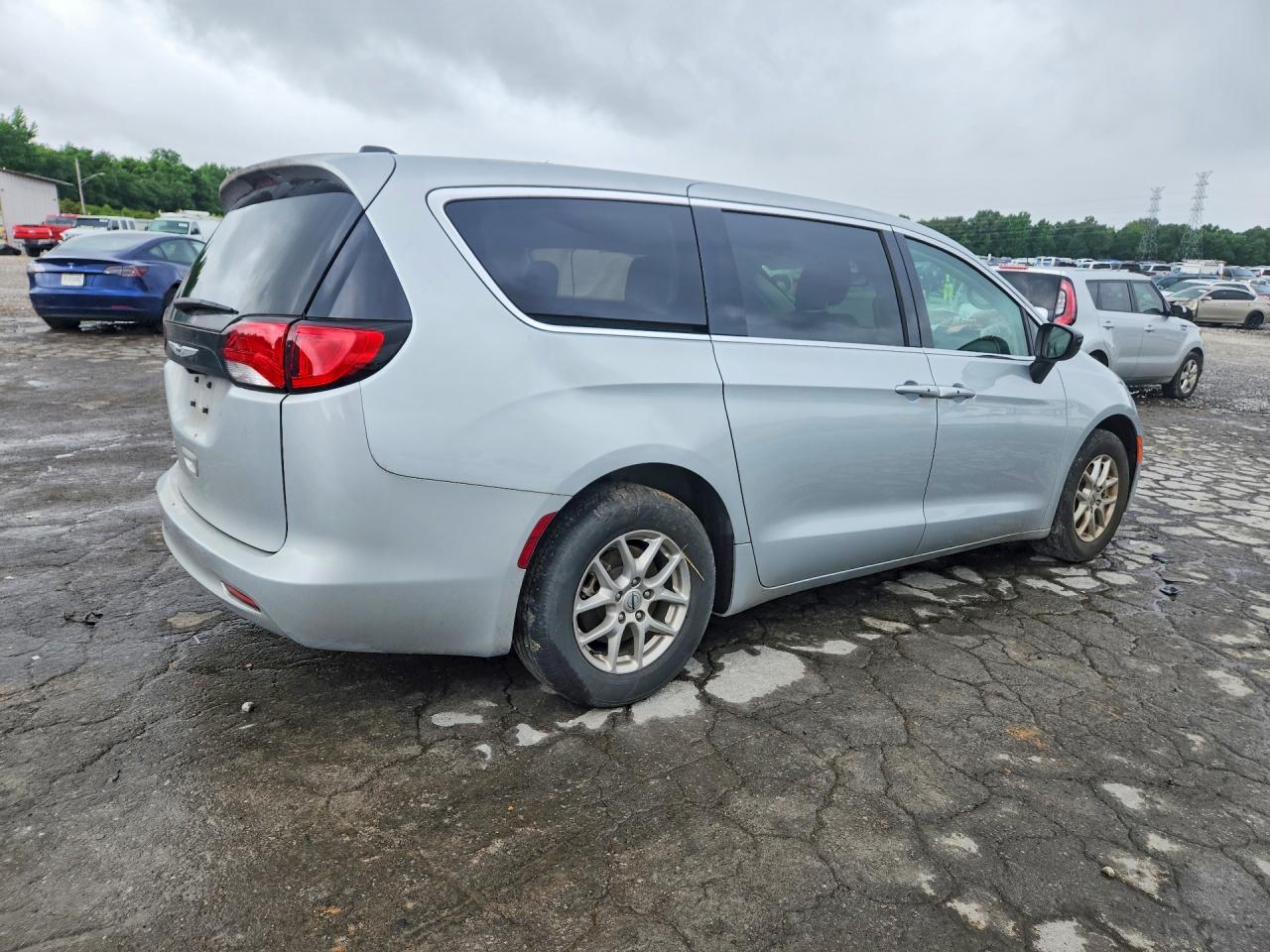 Chrysler Minivan Lx