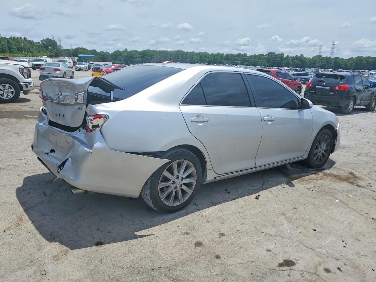 Toyota Camry Xle
