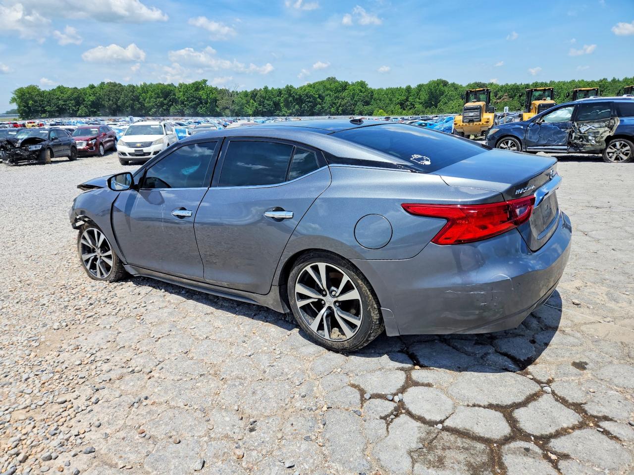 Nissan Maxima Platinum