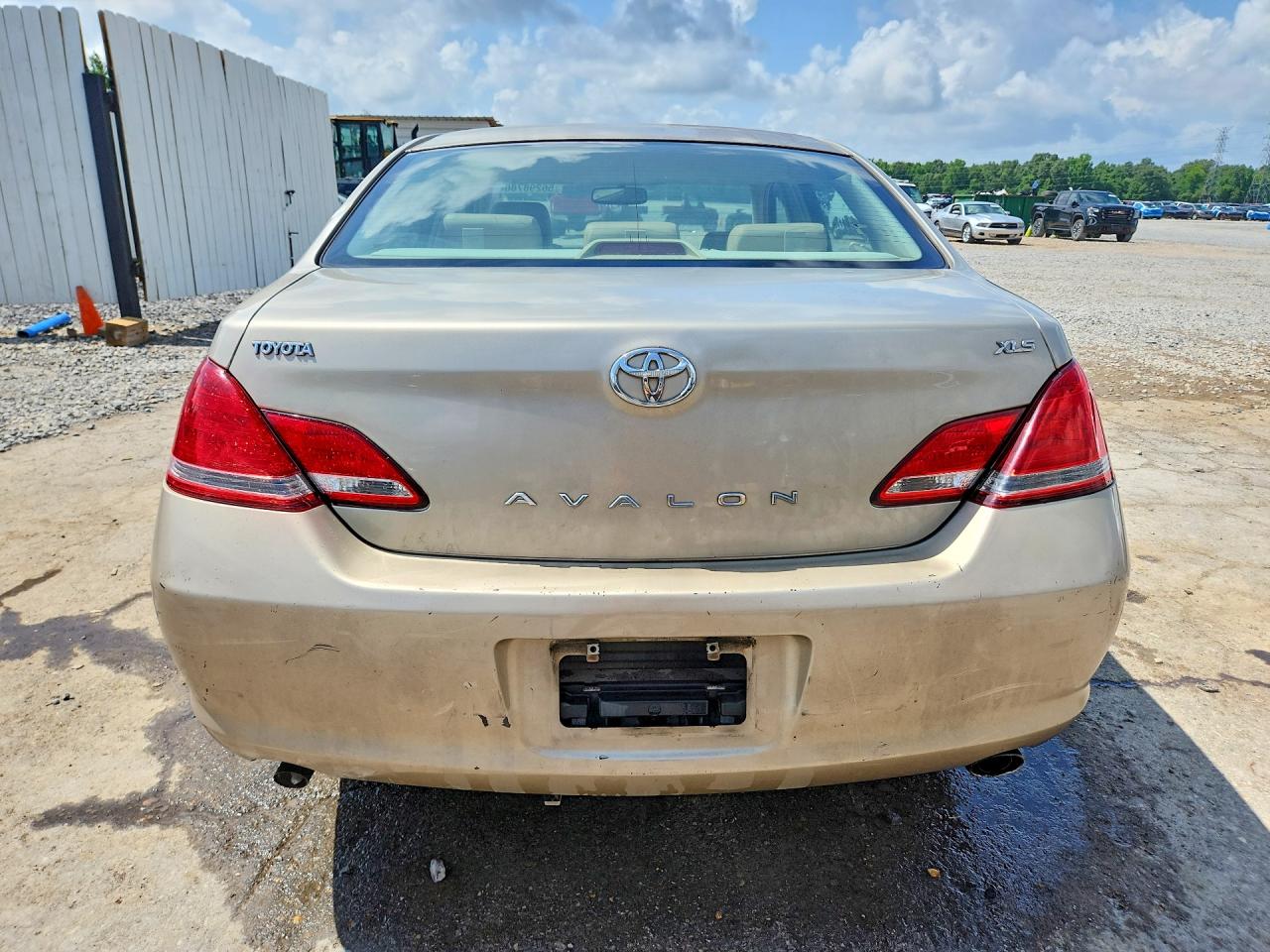 Toyota Avalon Xls