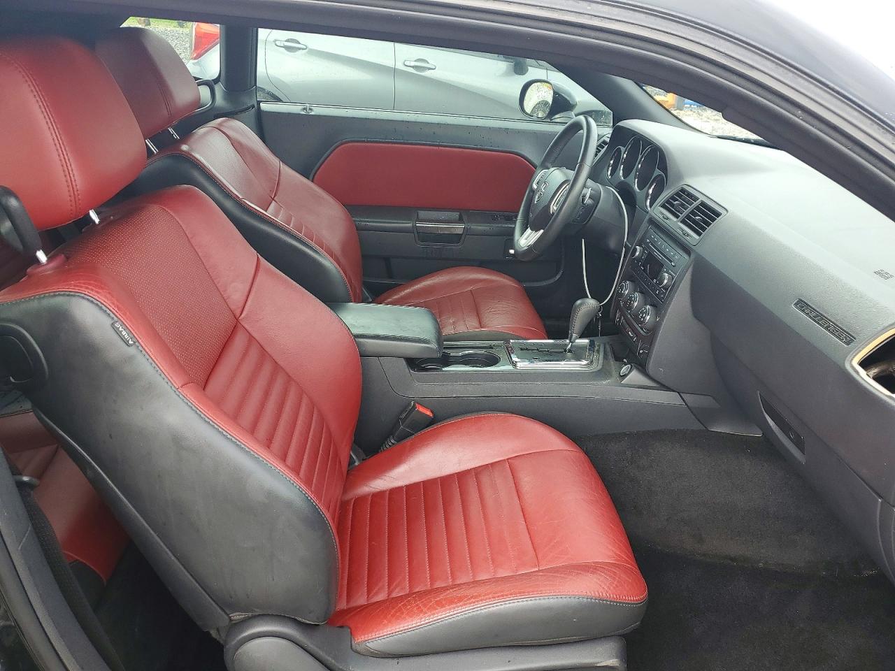 Dodge Challenger Sxt