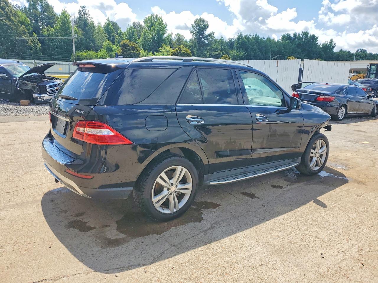 Mercedes-Benz M-Class 350 4matic