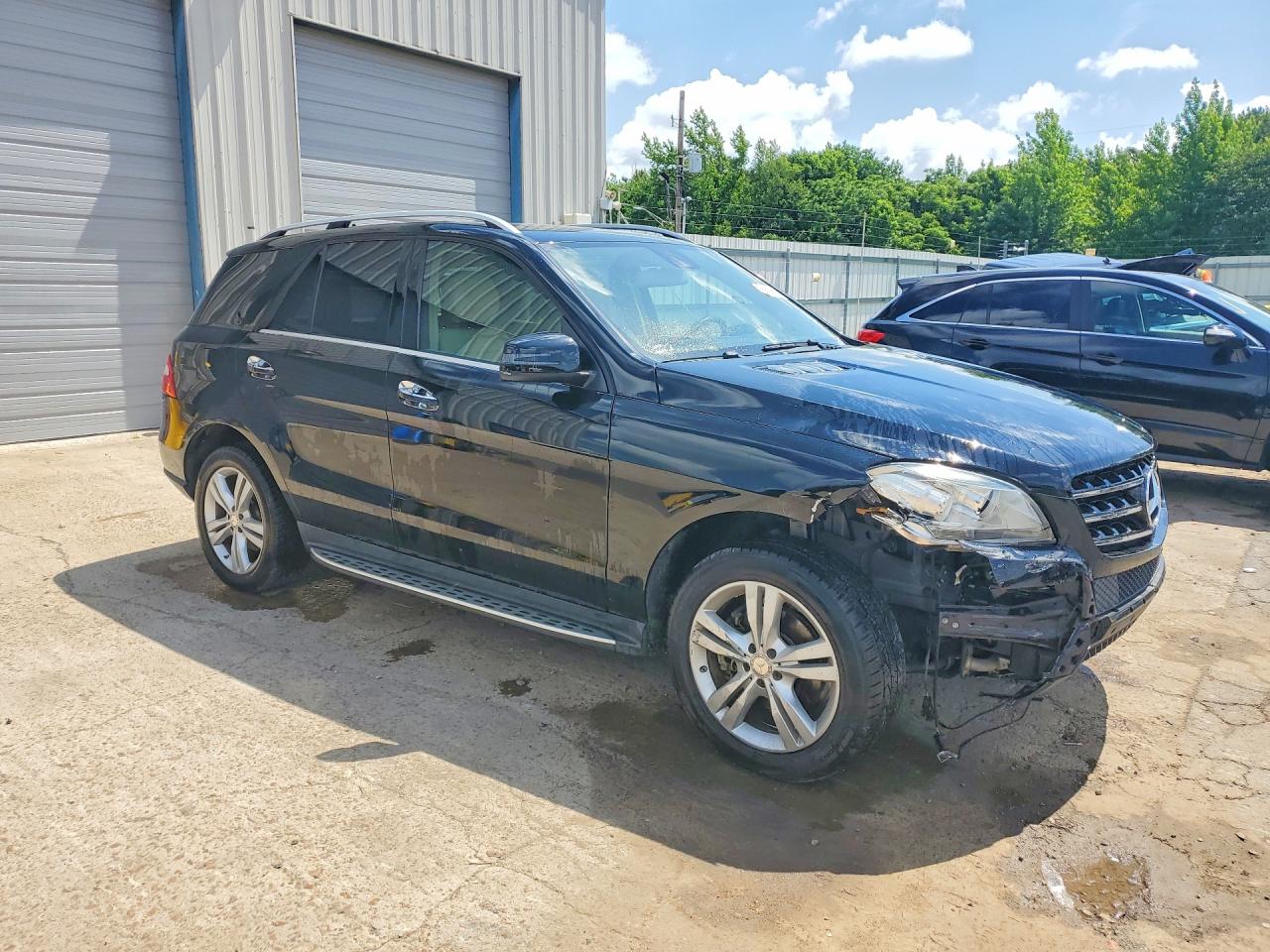 Mercedes-Benz M-Class 350 4matic