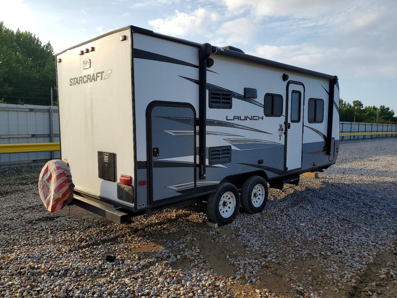 Starcraft Lauch Outfitters 19b