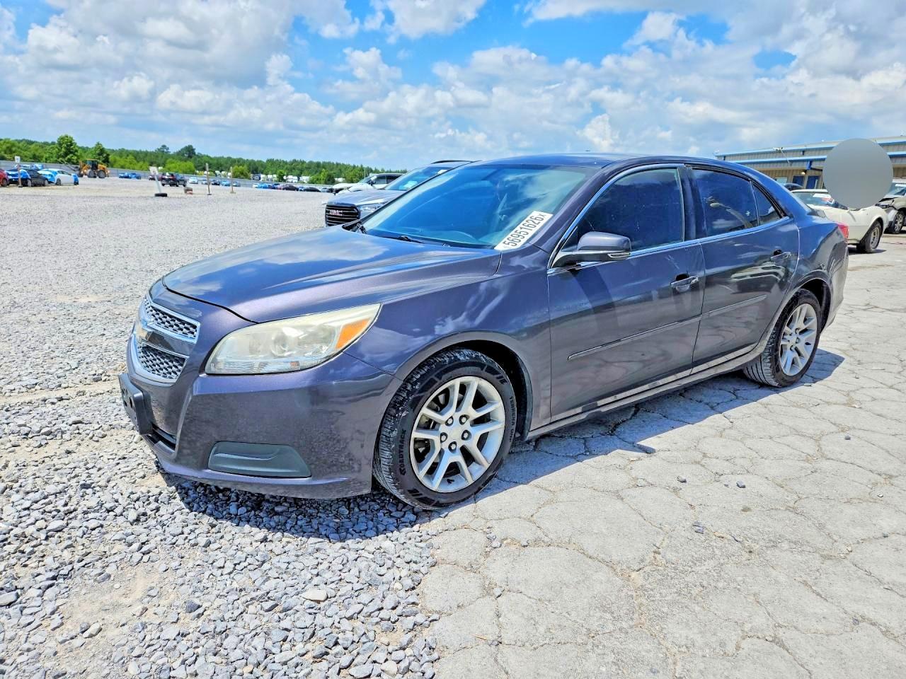 Salvage Chevrolet Malibu Image