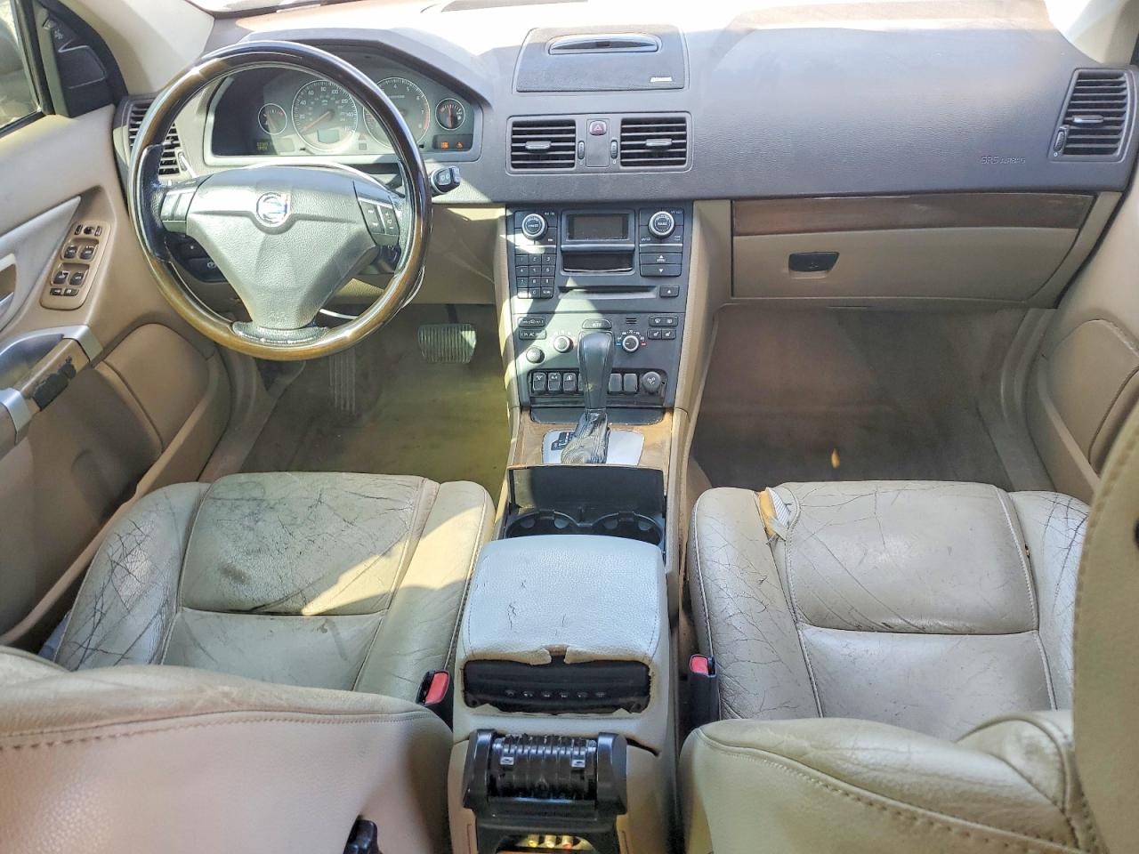 Volvo XC90 3.2