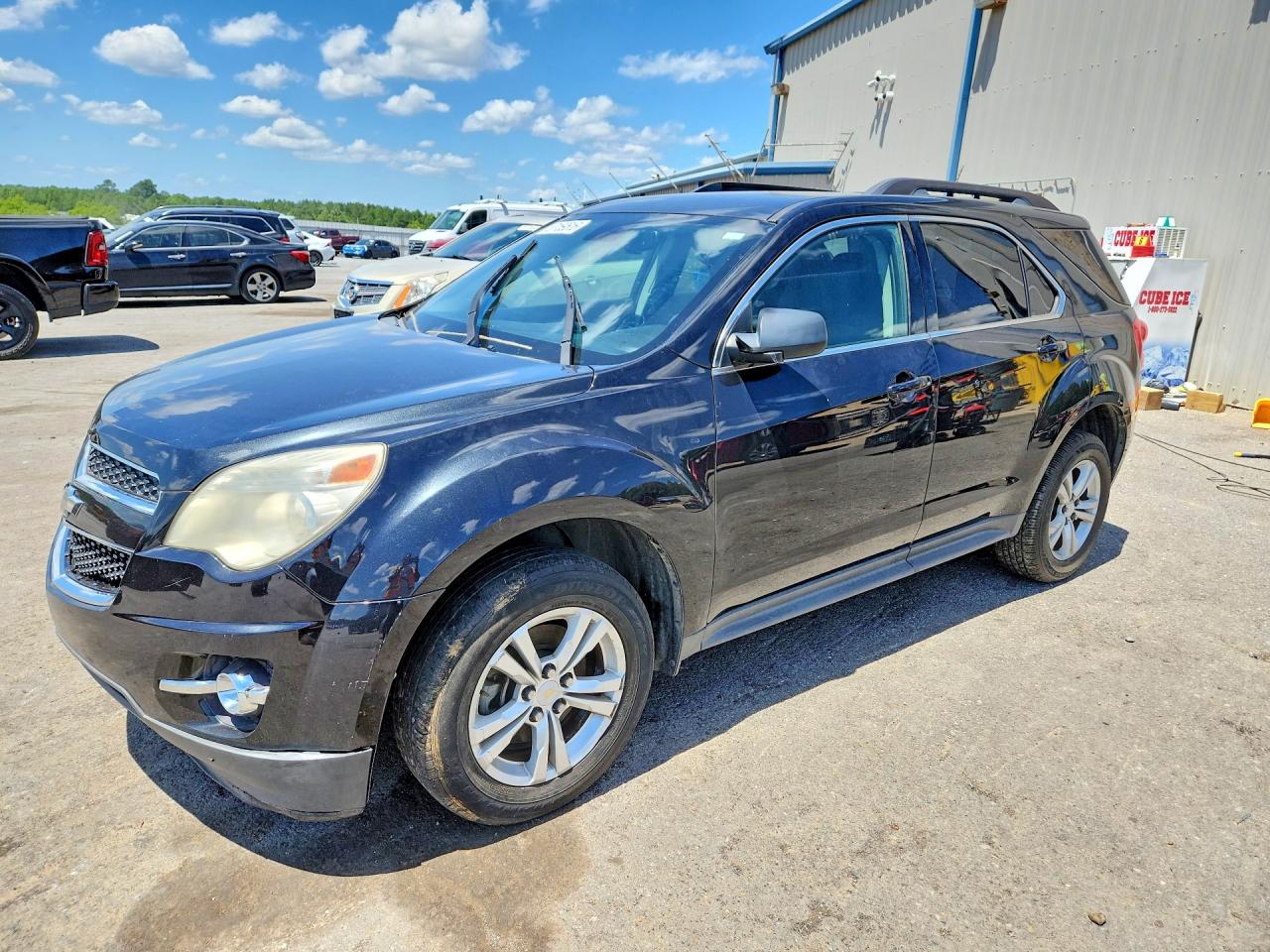Salvage Chevrolet Equinox Image