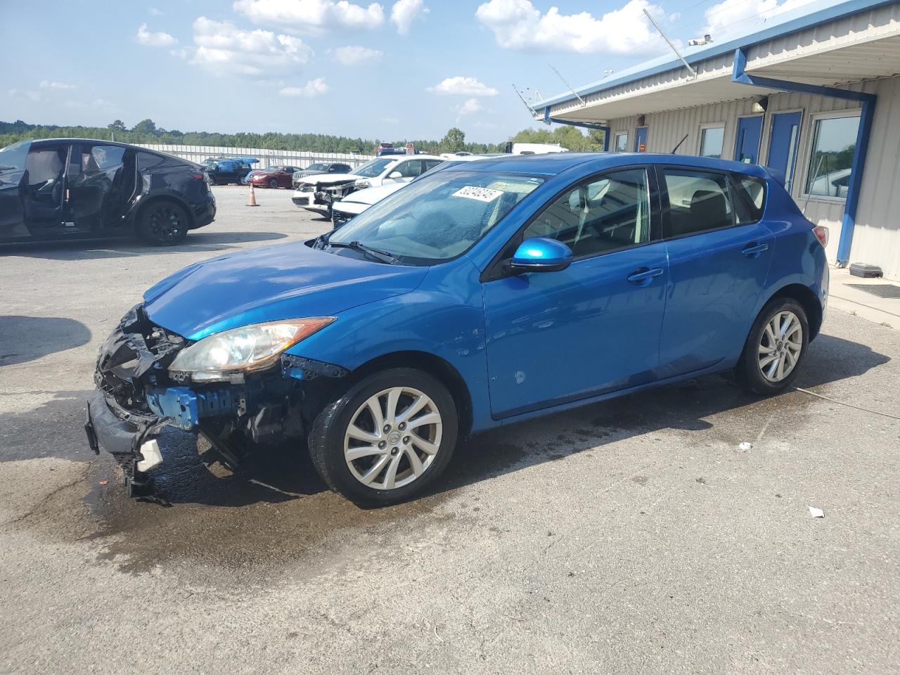 Salvage Mazda 3 Image