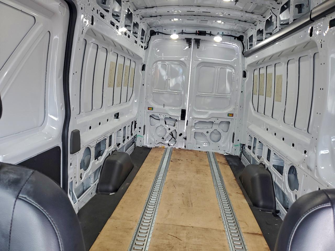 Ford Transit T-350