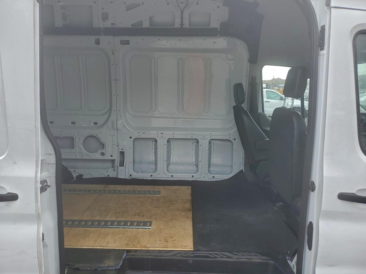 Ford Transit T-350