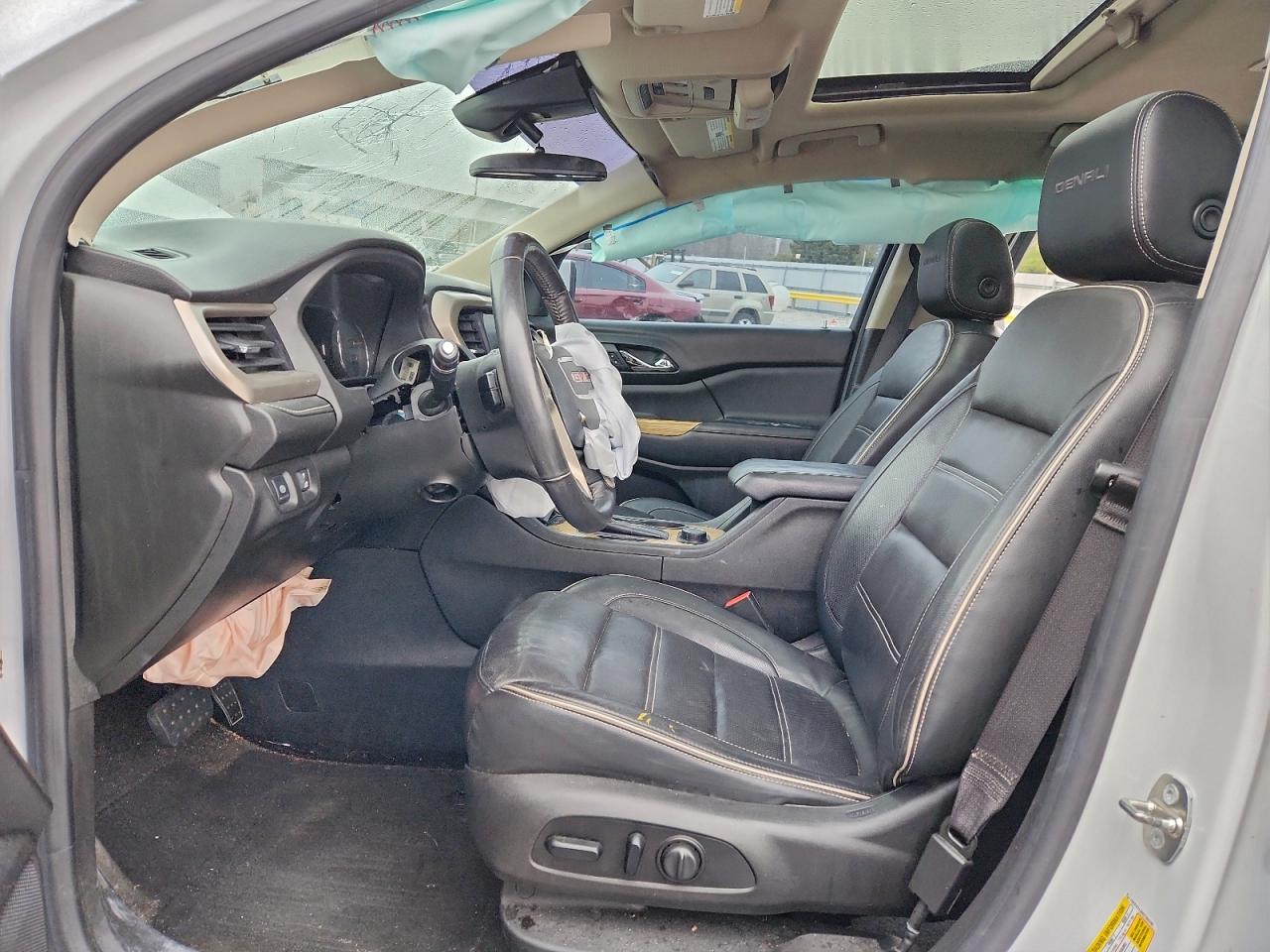 GMC Acadia Denali