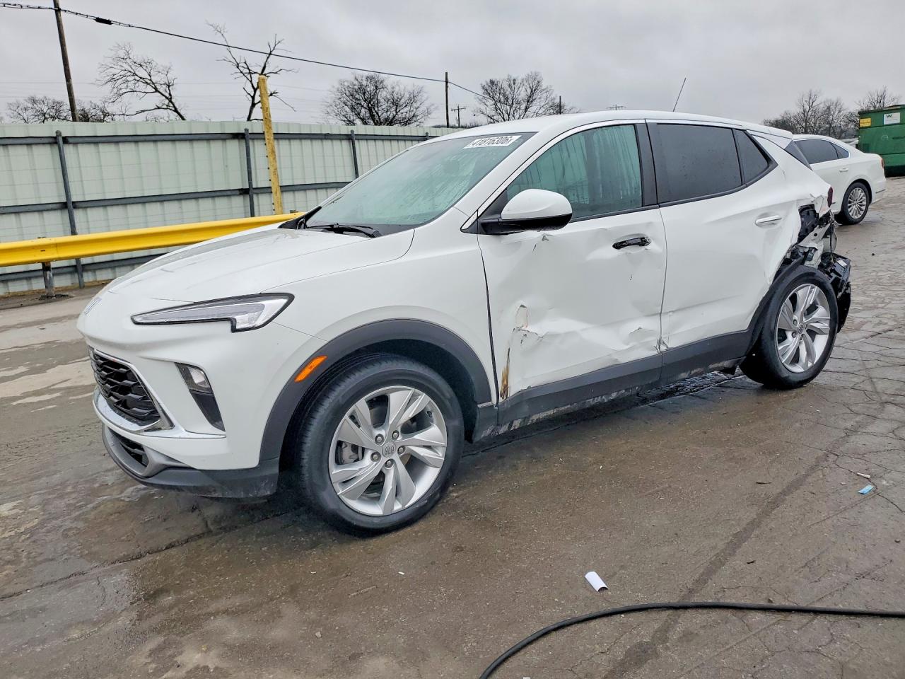 Salvage Buick Encore Image