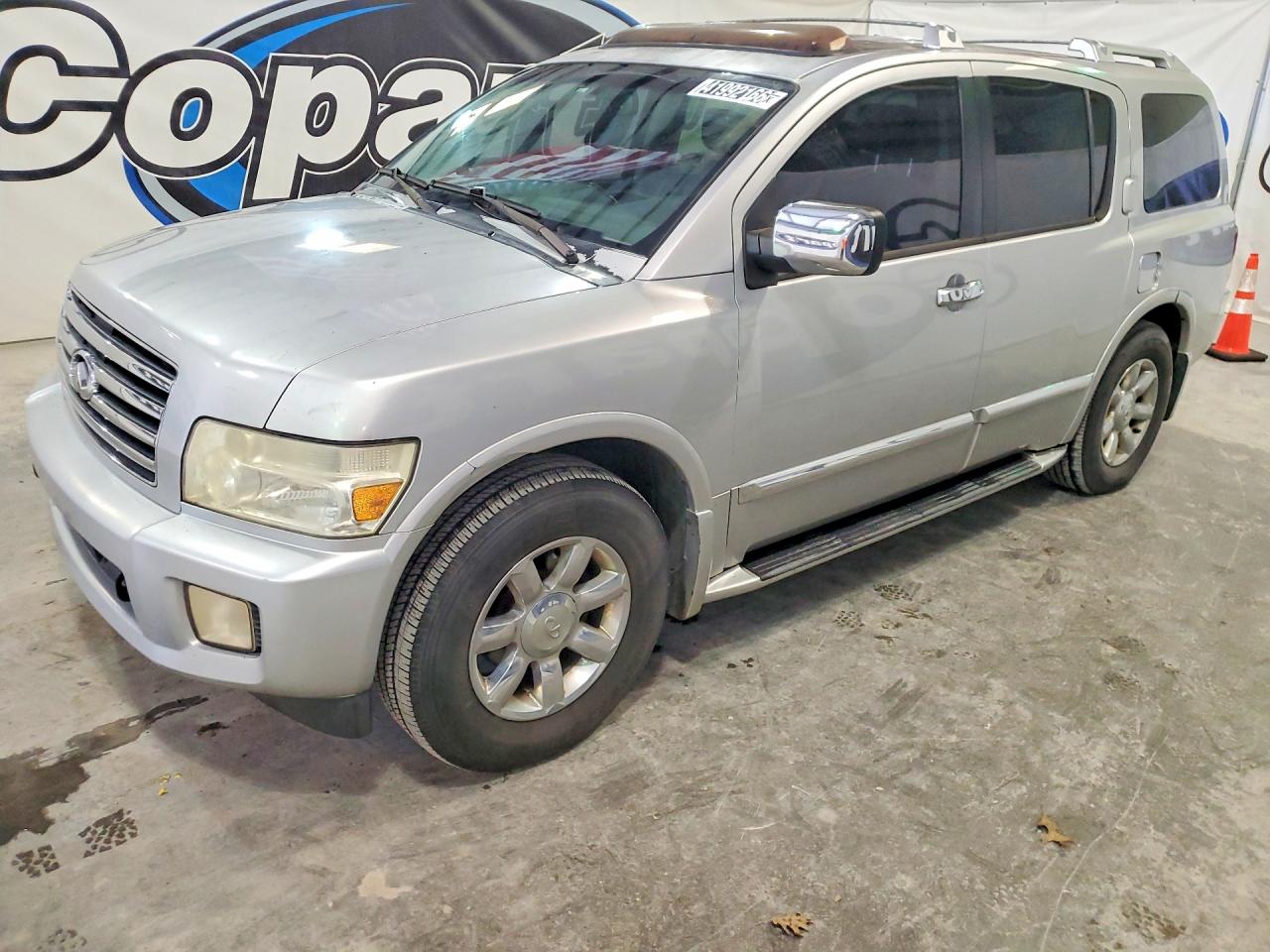 Salvage INFINITI Qx Image